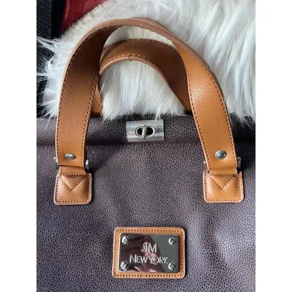 JM New York Doctor’s Bag Style Handbag with Adjustable Strap - Picture 8 of 9